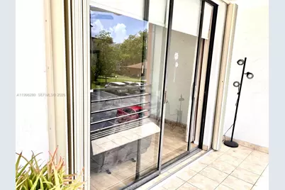 2841 Somerset Dr #215, Lauderdale Lakes, FL 33311 - Photo 11