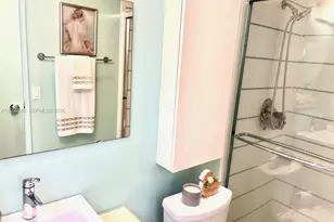 2841 Somerset Dr, Lauderdale Lakes, FL 33311 - Photo 29