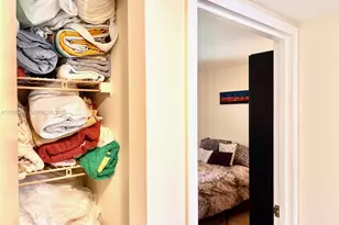 2841 Somerset Dr, Lauderdale Lakes, FL 33311 - Photo 31