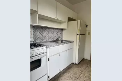 2110 NW 24th St #3, Miami, FL 33142 - Photo 3