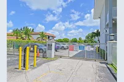7403 SW 82nd St #201N, Miami, FL 33143 - Photo 5