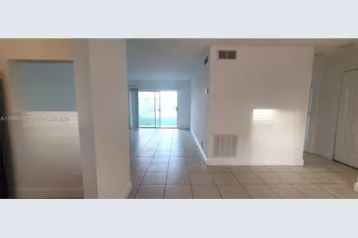 4251 NW 5th St #109, Plantation, FL 33317 - Photo 7