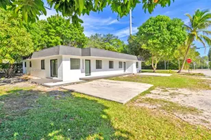 1595 NE 143rd St, North Miami, FL 33161 - Photo 3