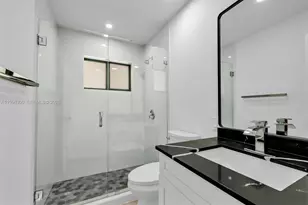 1595 NE 143rd St, North Miami, FL 33161 - Photo 13