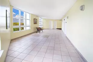 9682 Fontainebleau Blvd, Miami, FL 33172 - Photo 27