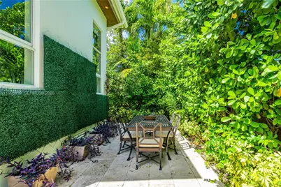 435 Hampton Ln, Key Biscayne, FL 33149 - Photo 15