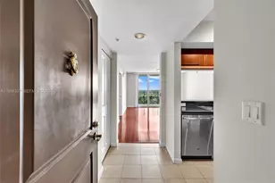 610 W Las Olas Blvd, Fort Lauderdale, FL 33312 - Photo 3