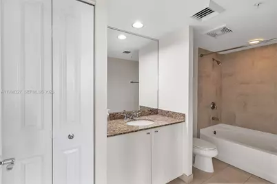 610 W Las Olas Blvd #1121N, Fort Lauderdale, FL 33312 - Photo 11