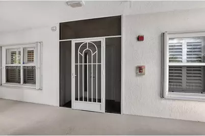 5938 Crystal Shores Dr #301, Boynton Beach, FL 33437 - Photo 3