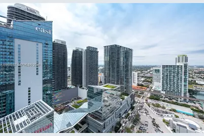 68 SE 6th St #3006, Miami, FL 33131 - Photo 1