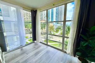 17560 Atlantic Blvd, Sunny Isles Beach, FL 33160 - Photo 5