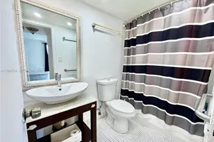 17560 Atlantic Blvd, Sunny Isles Beach, FL 33160 - Photo 15