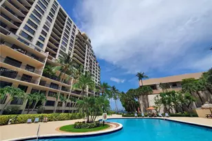 540 Brickell Key Dr, Miami, FL 33131 - Photo 1