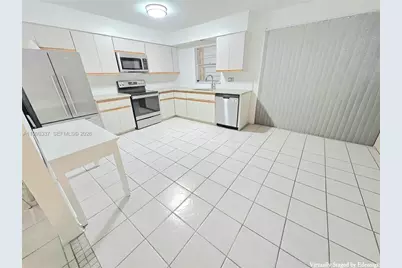 712 SE 8th St, Cape Coral, FL 33990 - Photo 7