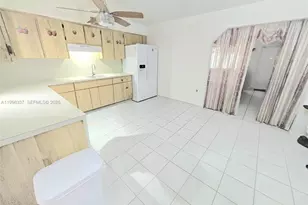 712 SE 8th St, Cape Coral, FL 33990 - Photo 25