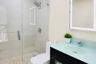 9069 NW 193rd St, Hialeah, FL 33018 - Photo 21