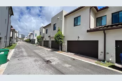 4738 NW 83rd Path, Doral, FL 33166 - Photo 27