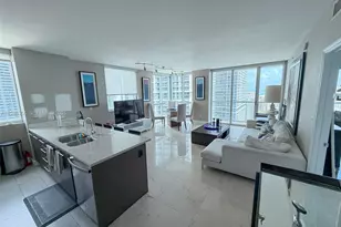 500 Brickell Ave, Miami, FL 33131 - Photo 3