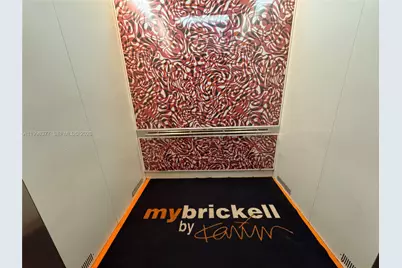 31 SE 6th St #305, Miami, FL 33131 - Photo 35