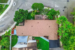 526 Danville Terrace, Davie, FL 33325 - Photo 31