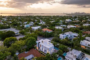 571 Glenridge Rd, Key Biscayne, FL 33149 - Photo 7