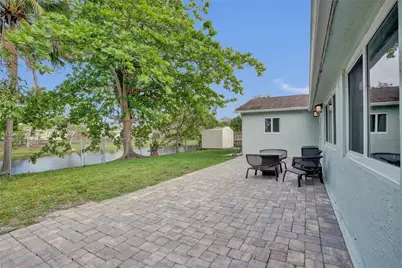 460 SW 66th Ave, Margate, FL 33068 - Photo 37