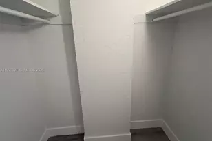 19390 Collins Ave, Sunny Isles Beach, FL 33160 - Photo 21