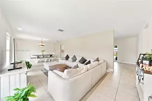 19911 SW 84th Ave, Cutler Bay, FL 33189 - Photo 9