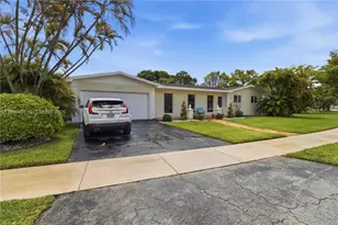 19911 SW 84th Ave, Cutler Bay, FL 33189 - Photo 3