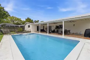 19911 SW 84th Ave, Cutler Bay, FL 33189 - Photo 27