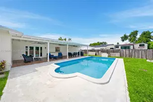 19911 SW 84th Ave, Cutler Bay, FL 33189 - Photo 35