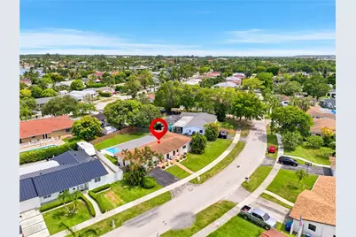 19911 SW 84th Ave, Cutler Bay, FL 33189 - Photo 3
