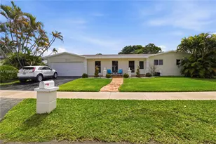 19911 SW 84th Ave, Cutler Bay, FL 33189 - Photo 1