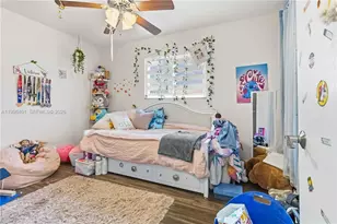 19911 SW 84th Ave, Cutler Bay, FL 33189 - Photo 17