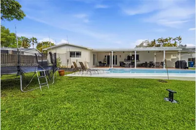 19911 SW 84th Ave, Cutler Bay, FL 33189 - Photo 29
