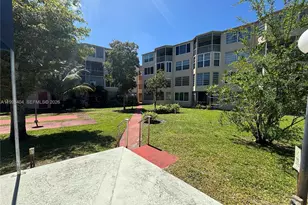 1501 NE 191st St, Miami, FL 33179 - Photo 11