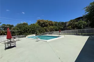 1501 NE 191st St, Miami, FL 33179 - Photo 9