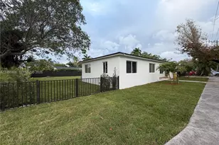 596 Ragan Dr, Miami Springs, FL 33166 - Photo 5