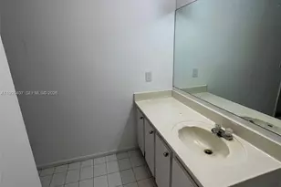 58 SW 14th Terrace, Homestead, FL 33030 - Photo 5