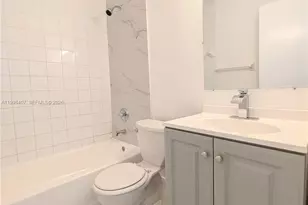 58 SW 14th Terrace, Homestead, FL 33030 - Photo 5