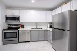 1150 Collins Ave, Miami Beach, FL 33139 - Photo 5