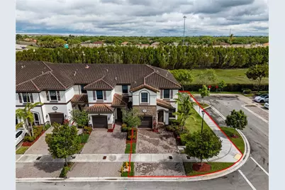 8903 NW 184th Ter, Miami Lakes, FL 33018 - Photo 3