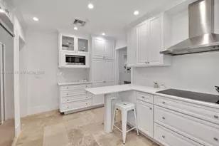 6140 SW 90th St, Pinecrest, FL 33156 - Photo 11