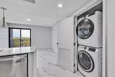 840 NE 130th Street #601, North Miami, FL 33161 - Photo 7