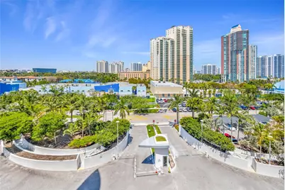 3300 NE 188th St #812, Aventura, FL 33180 - Photo 39