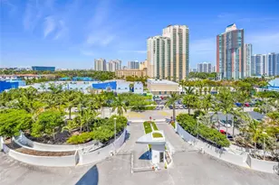 3300 NE 188th St, Aventura, FL 33180 - Photo 39