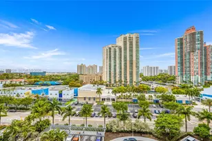 3300 NE 188th St, Aventura, FL 33180 - Photo 65