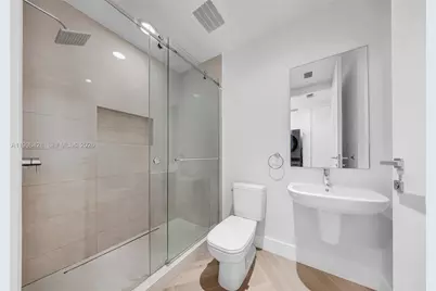 3300 NE 188th St #812, Aventura, FL 33180 - Photo 21