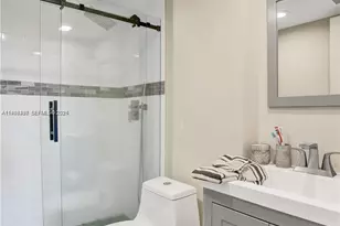 1777 SE 15th St, Fort Lauderdale, FL 33316 - Photo 15