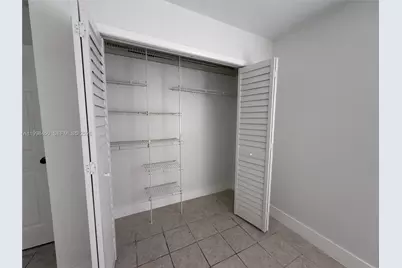 155 Lakeview Dr #101, Weston, FL 33326 - Photo 3